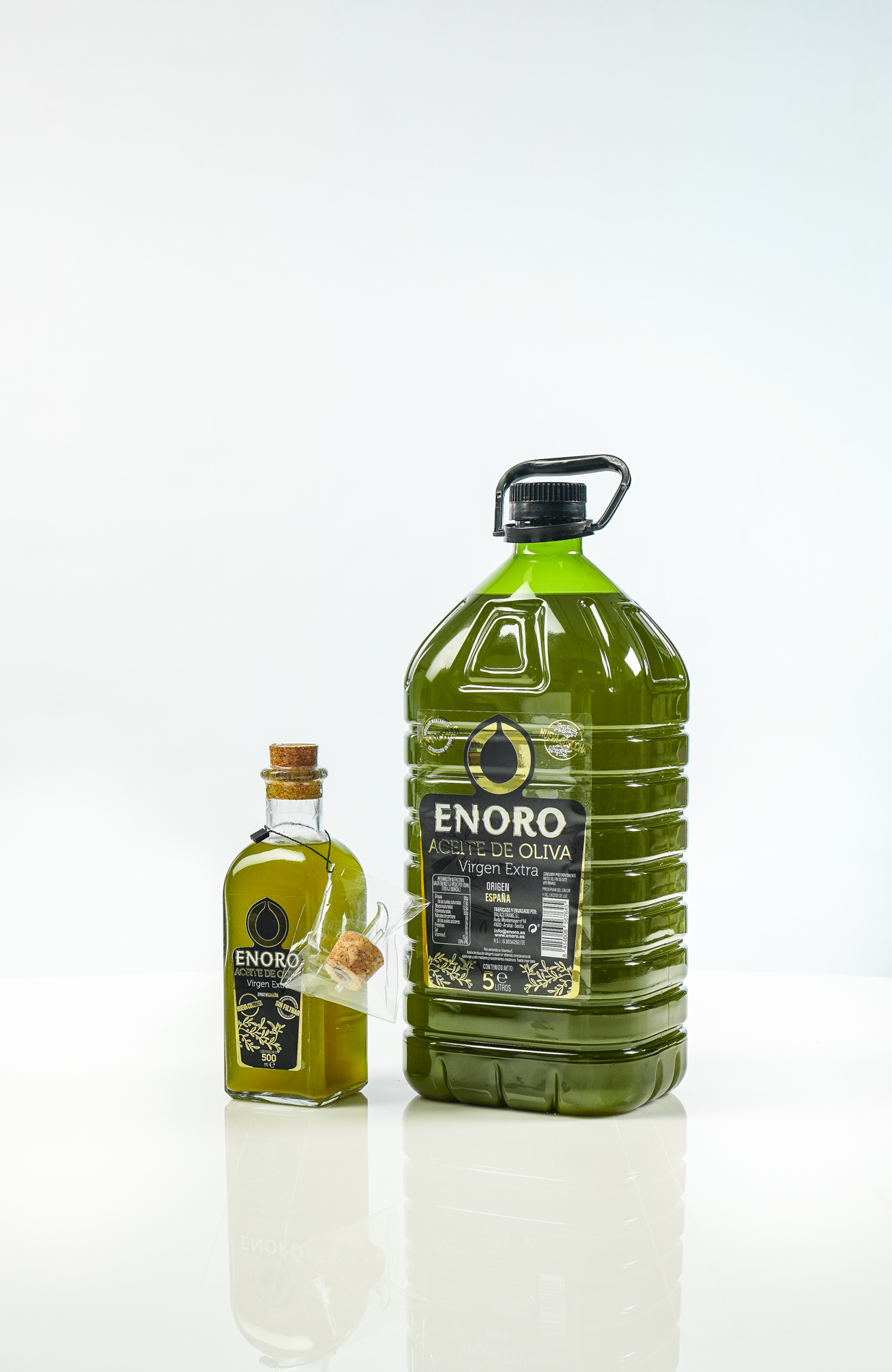 Enoro Lote ENORO regalo de Aceite Virgen Extra; 1 botella 5L + 1 frasca 1 lote enoro regalo de aceite virgen extra; 1 botella 5l + 1 frasca